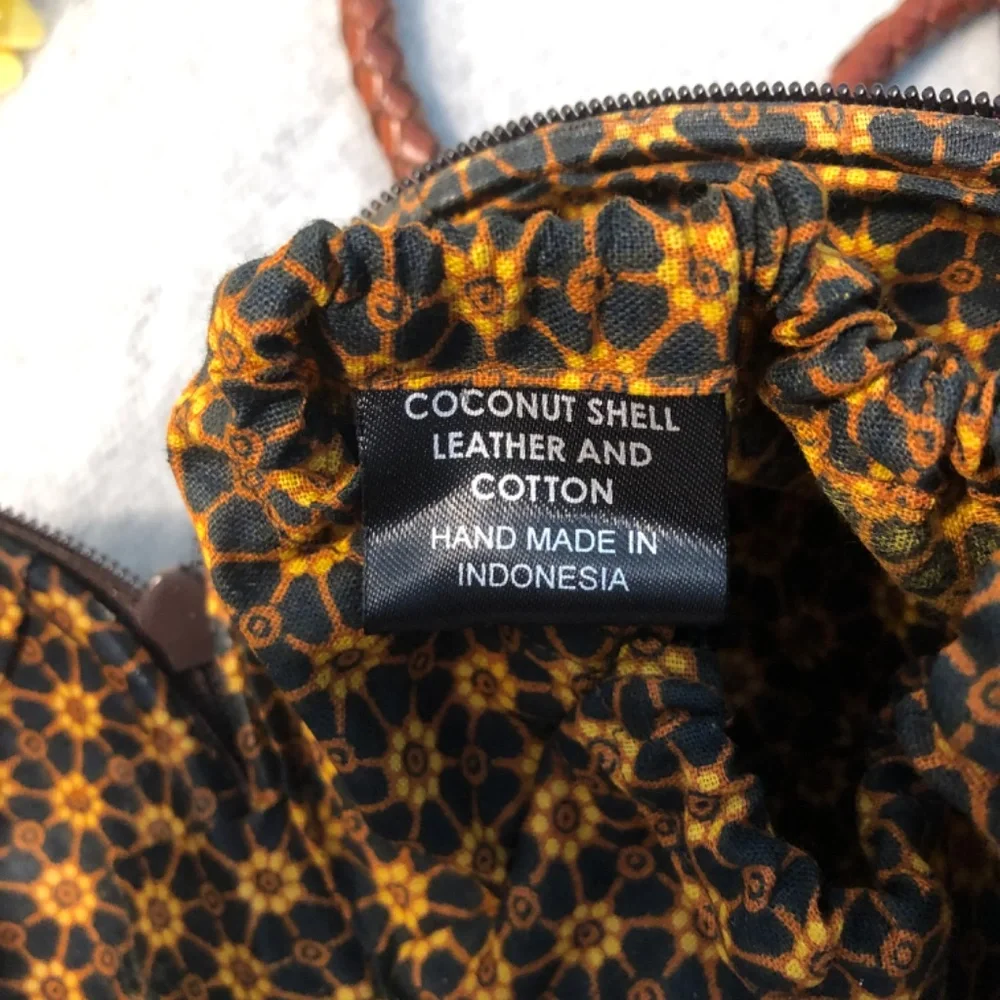 NWOT - Genuine Coconut Shell Shoulder Bag_10